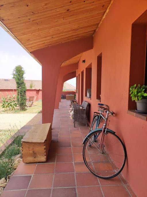 El Telar Arte Y Naturaleza Pradena ภายนอก รูปภาพ